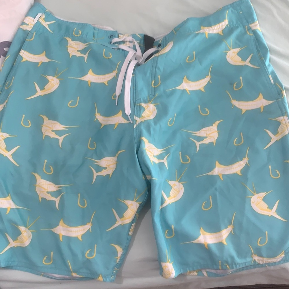 American fishing tackle Men’s swim trunks